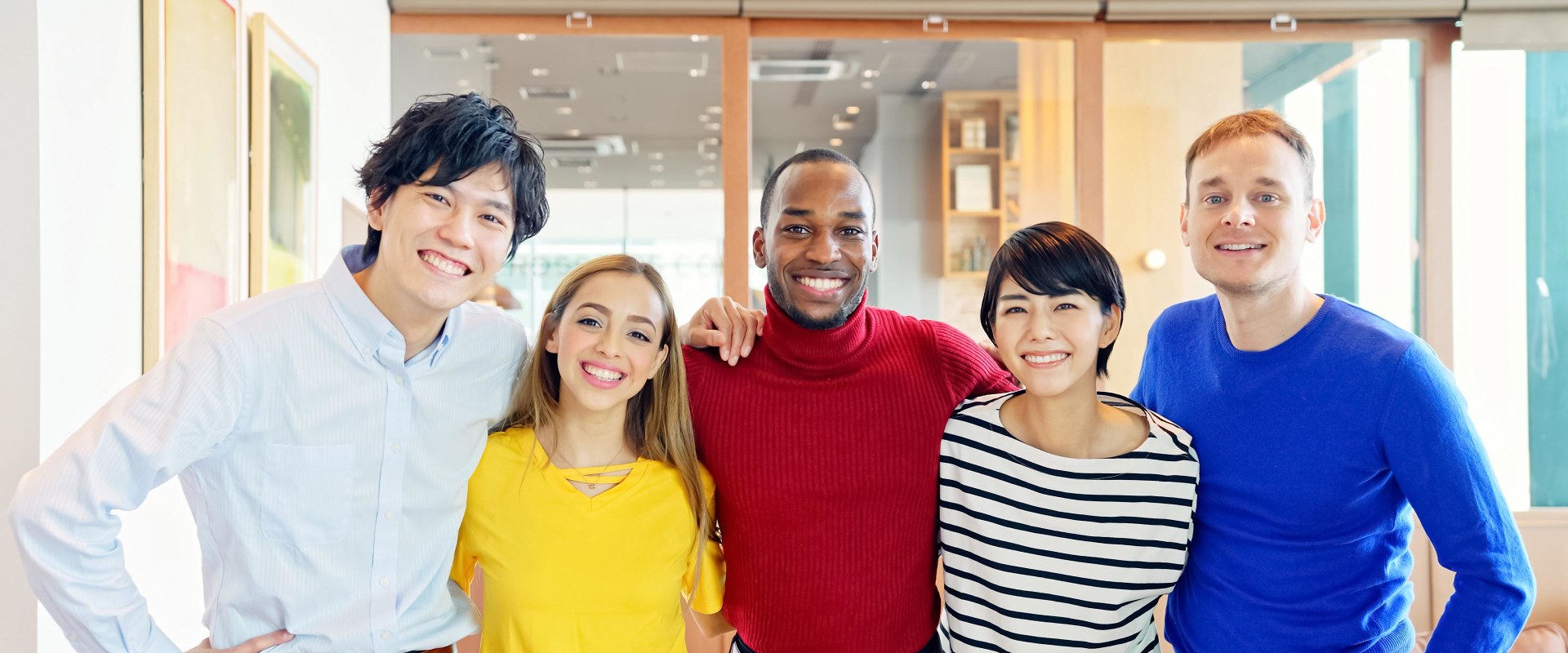 Immersion vs Traditional Methods in Language Tutoring: Which is Right for You?