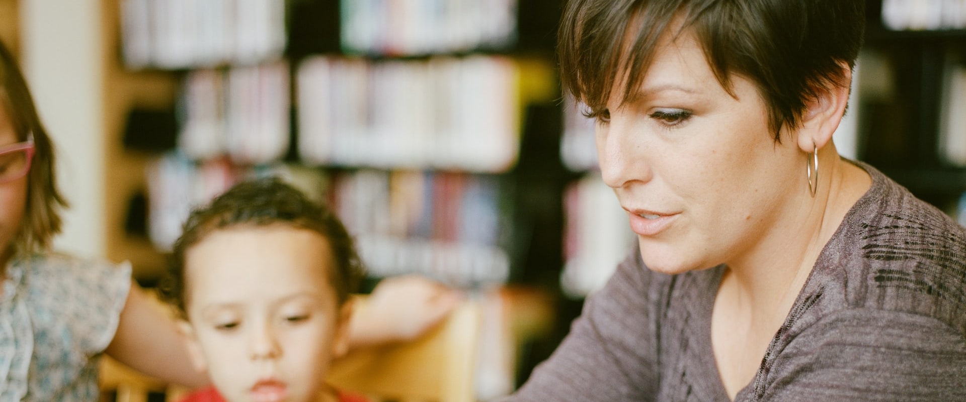 Effective Communication Between Tutors, Students, and Parents: A Complete Guide