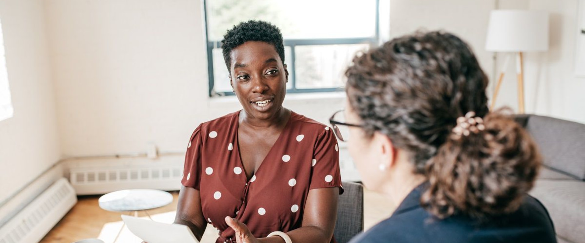 A Comprehensive Guide to Negotiating Rates and Discussing Expectations for UK Tutoring Services